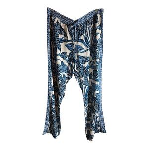 Tommy Bahama Blue and White Leaf Patterned Wide Leg Draw String Pants,‎ XL (226)